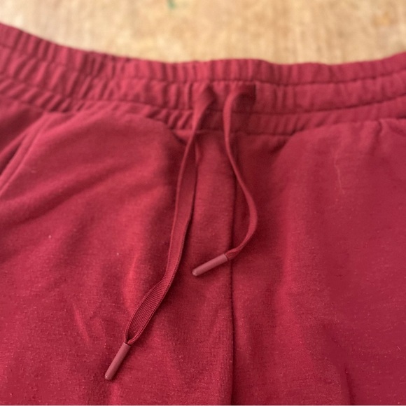 Women's Gymshark Set. - Picture 4 of 12